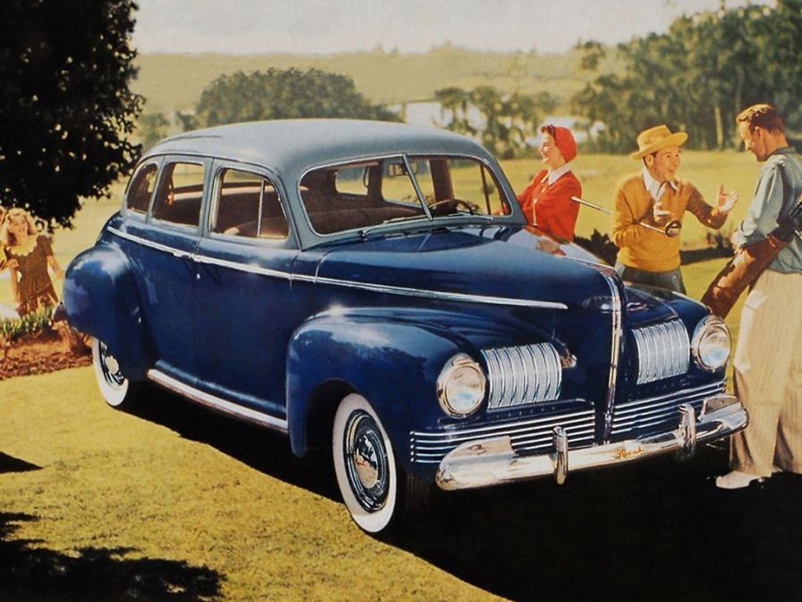 Nash Ambassador 600 4-Door Sedan (4140) '1941